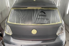 VW-spray-painting